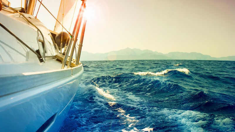 lake-macquarie-fishing-sailing