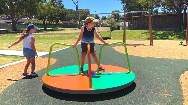 marks-oval-playground-gallery3