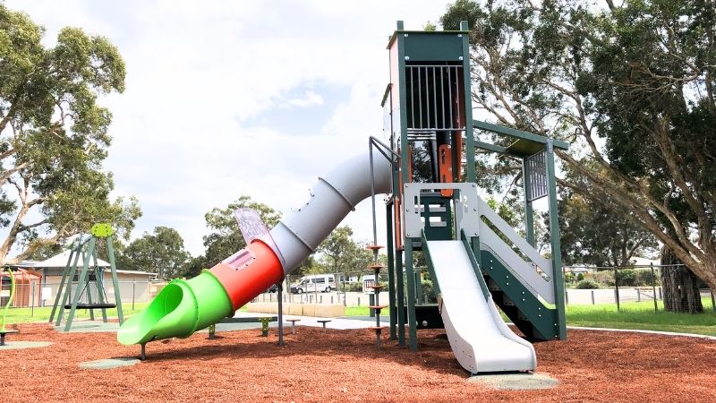 Chapman-oval-playground-gallery-7