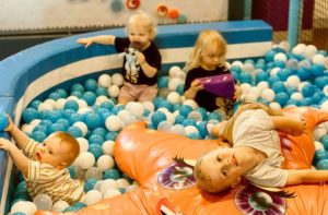 chipmunks-playland-and-cafe-belmont-gallery7