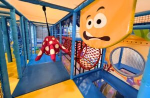 chipmunks-playland-and-cafe-belmont-gallery_3
