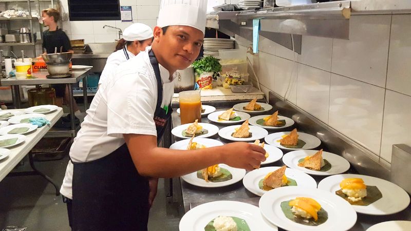 sesames-on-the-lake-lunch