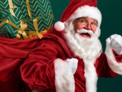 Chrlestown-square-santa-photos-christmas-in-lake-mac