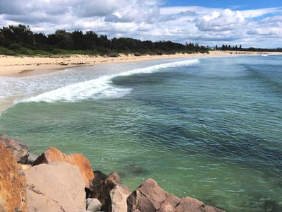 dog-friendly-blacksmiths-breakwall-gallery23