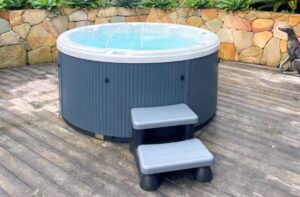 indoor-outdoor-spas-gallery4