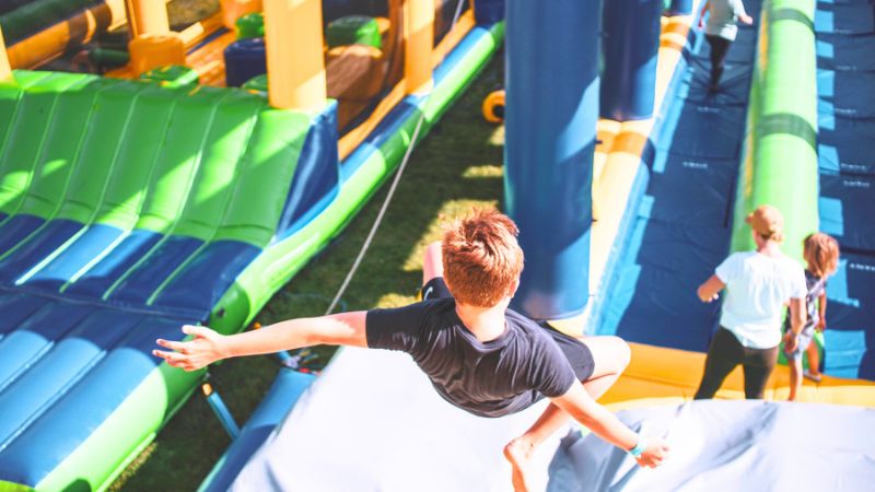 tuff-nutterz-inflatable-park-gallery6