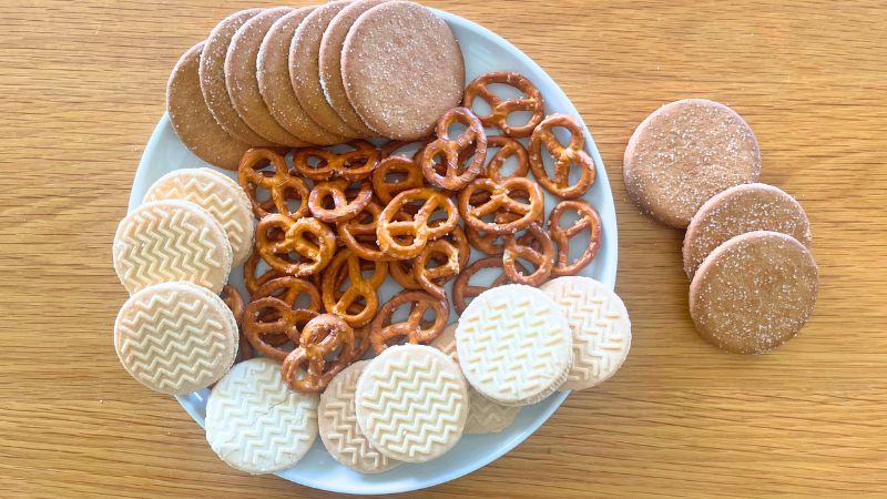 Easy Christmas Biscuit Recipes for Kids-gallery1